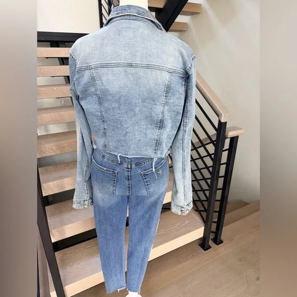 New Guess Blue Denim Jacket and Jeans Set with rhinestones on the side size S - Picture 6 of 10